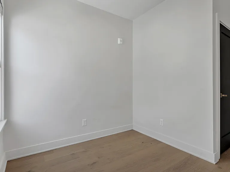 182 Waterman St #2D — Photo 16