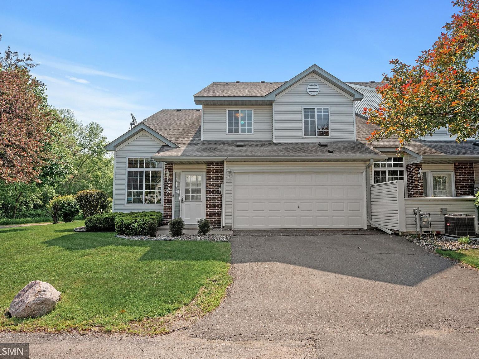 3530 Genevieve Ave N, Oakdale, MN 55128 Zillow