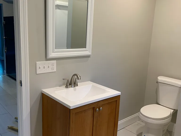 12 Crystal St #1 — Photo 10