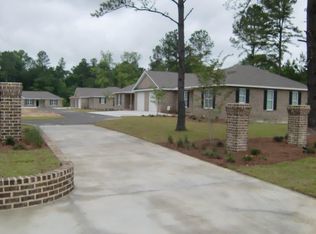 600 Country Club Rd APT A2, Dublin, GA 31021