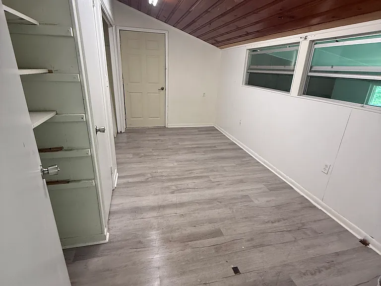 6491 Masal St — Photo 12