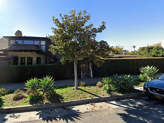 Ground level Residence