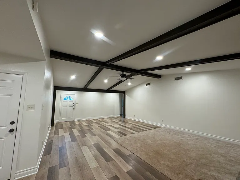 1302 Blueridge Pkwy — Photo 4