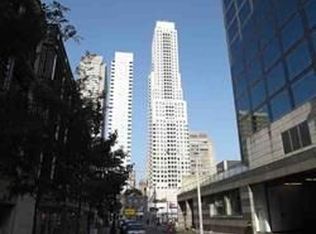 35 Balmuto St #802, Toronto, ON M4Y 0A3