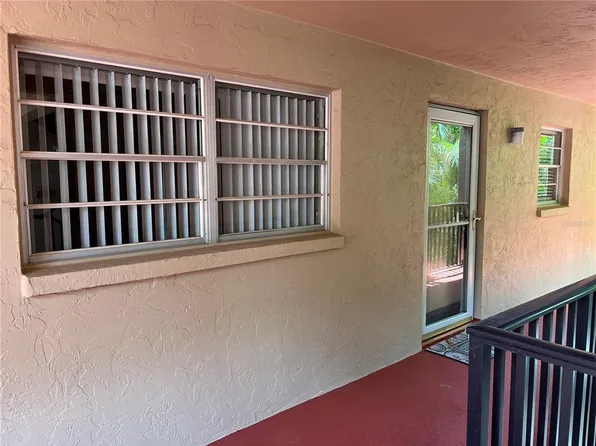 3700 S Osprey Ave APT 220, Sarasota, FL 34239