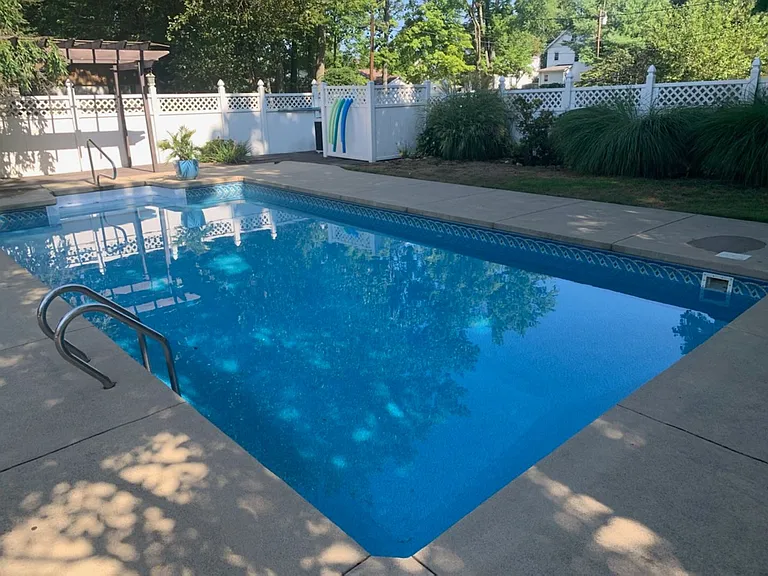 67 Maple Ave — Photo 19