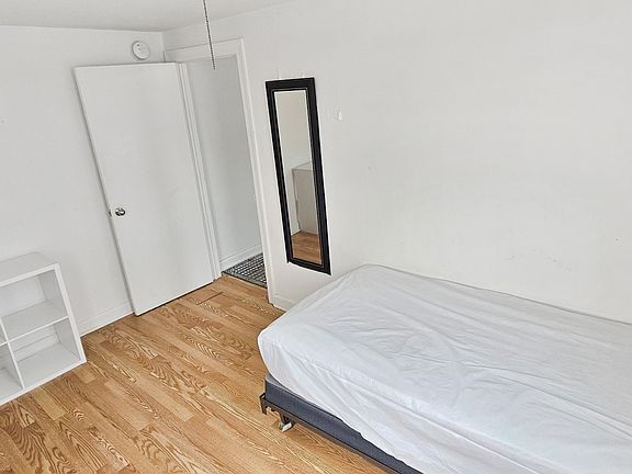 4th image of 1001 Black Horse Pike APT 6