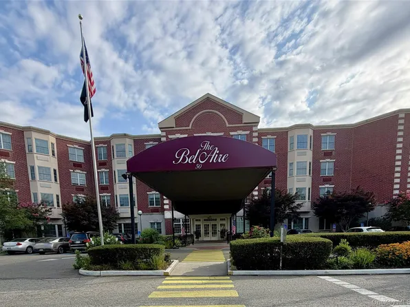 50 Merrick Avenue #226, East Meadow, NY 11554