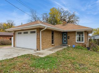 3841 Lower Beaver Rd, Des Moines, IA 50310
