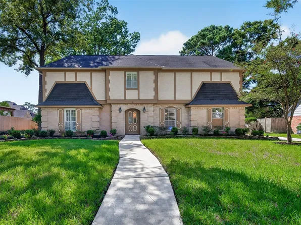 20011 Pinehurst Bend Dr, Humble, TX 77346
