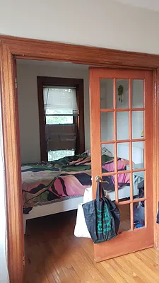 Rented by RBM Brokerage | media 21