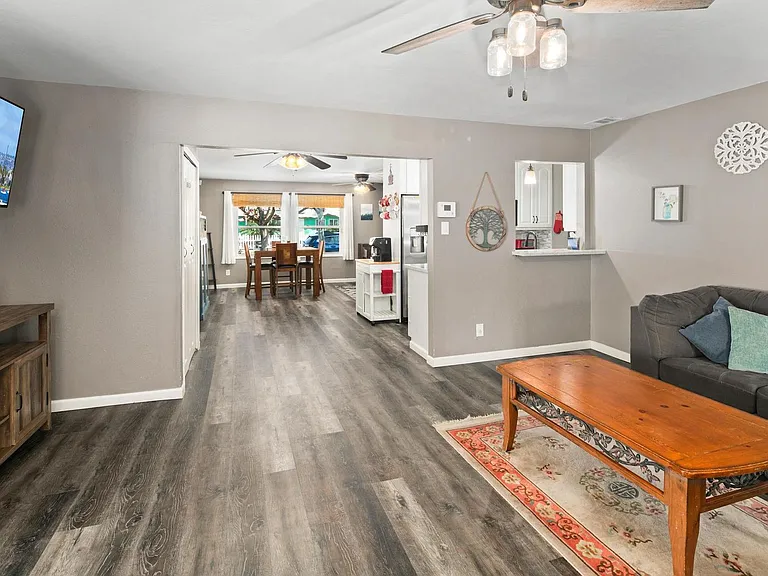 752 Osage St — Photo 9