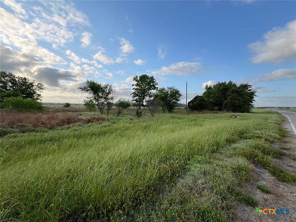 2nd image of 734 E Frontage Rd