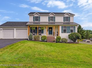 583 Epirus Hl, Clarks Summit, PA 18411