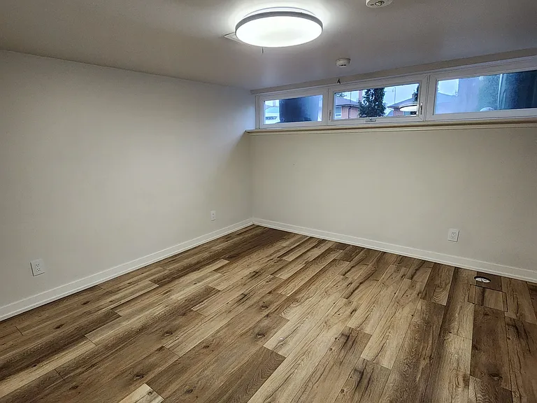 164 Richard Clark Dr #2 — Photo 10