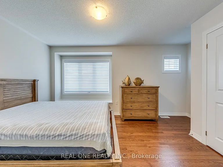 276 Sixteen Mile Dr — Photo 40