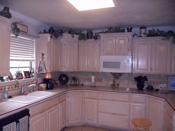 4th image of 4625 Fountain Ln