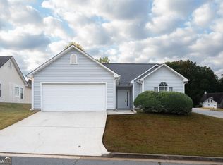 1478 Isleworth Cir, Atlanta, GA 30349