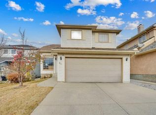 60 W Douglas Woods Ter SE, Calgary, AB T2Z 2E5