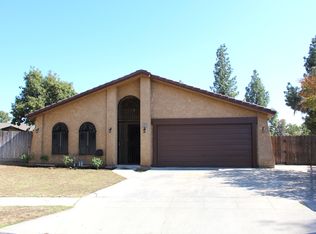 3024 N Dewey Ave, Fresno, CA