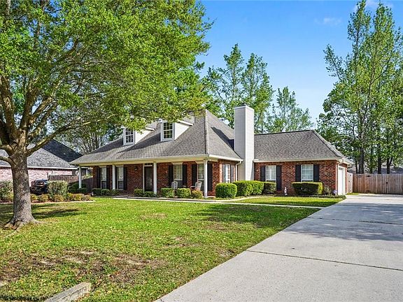 2nd image of 323 Kirkwood Dr