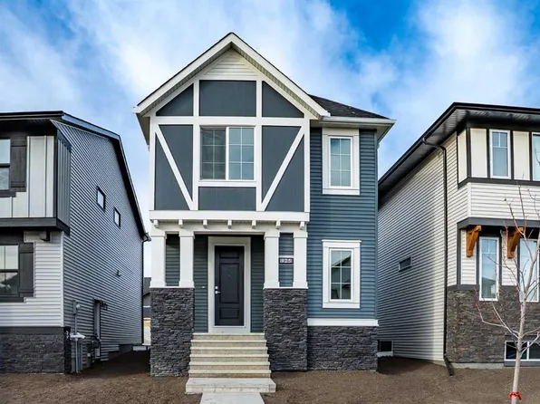 925 E Reynolds Ln SW, Airdrie, AB T4B 5L7
