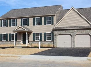355 Breckenridge Way, Lancaster, PA 17601