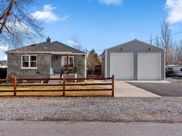 4608 S 6300 W, Hooper, UT 84315