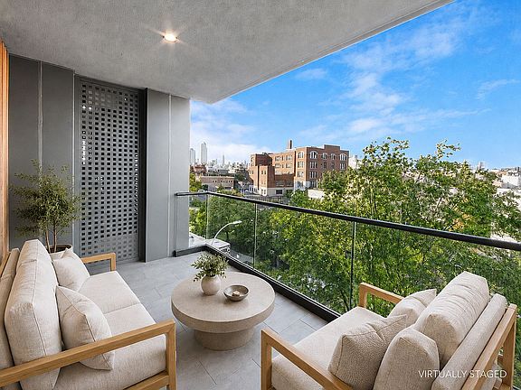2nd image of 340 Metropolitan Ave #5B
