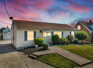 140 Roth Ave, Hellertown, PA 18055