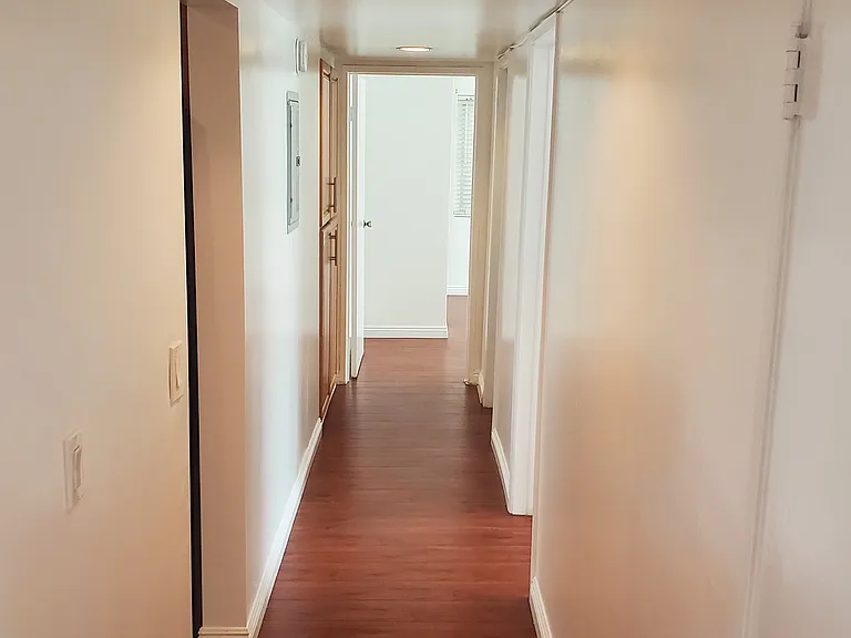312 N Louise St #108 — Photo 31