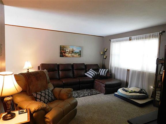 4th image of 1317 Hancock St