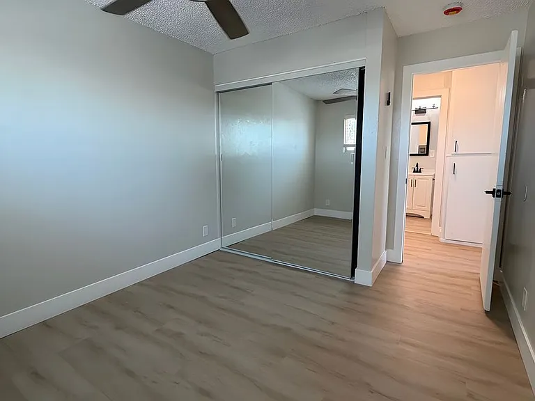6500 S Western Ave #12A — Photo 6