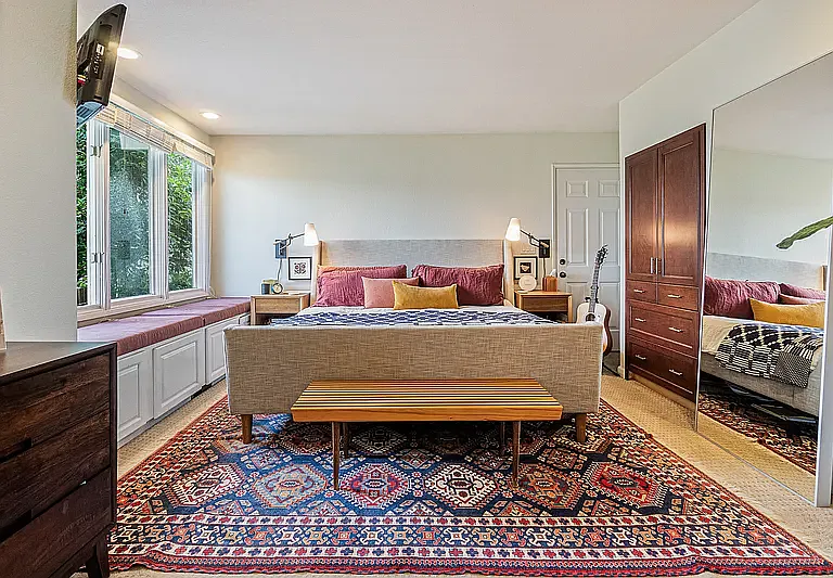 10508 Exeter Ave NE — Photo 16