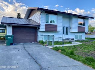 8431 E 5th Ave, Anchorage, AK 99504