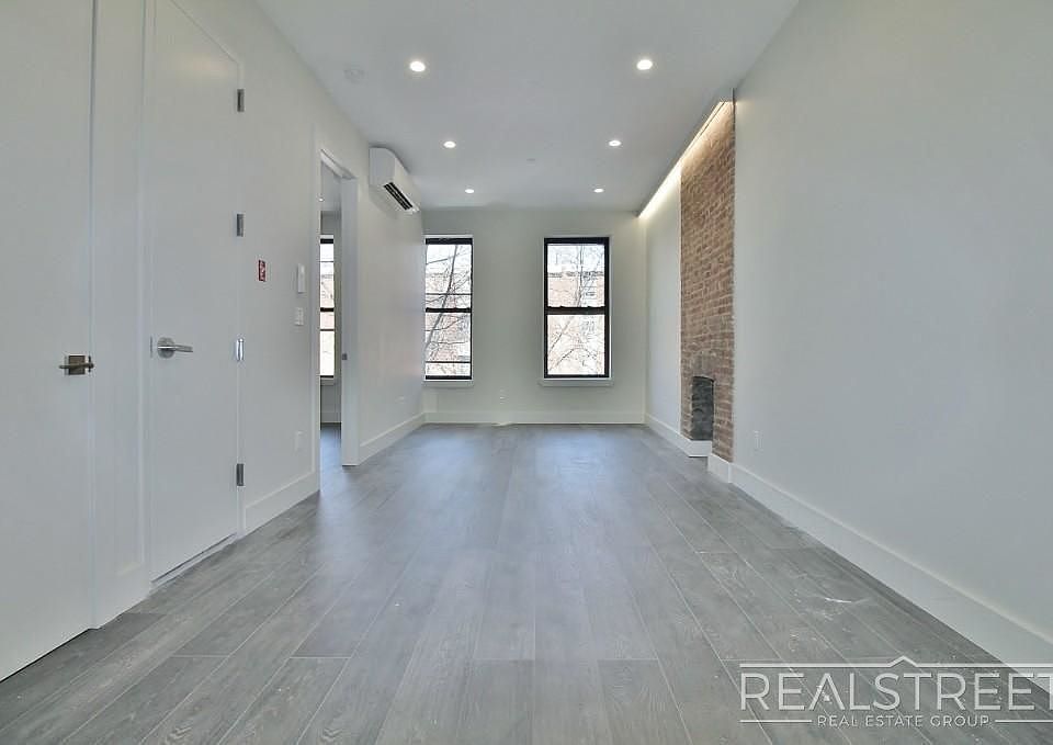 1st image of 446 Gates Ave #A3