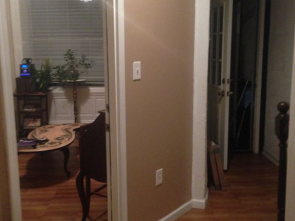 4th image of 1728 Edgley St