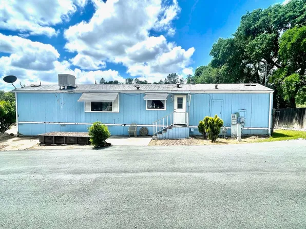 329 Sequoia Ave #11, Valley Springs, CA 95252