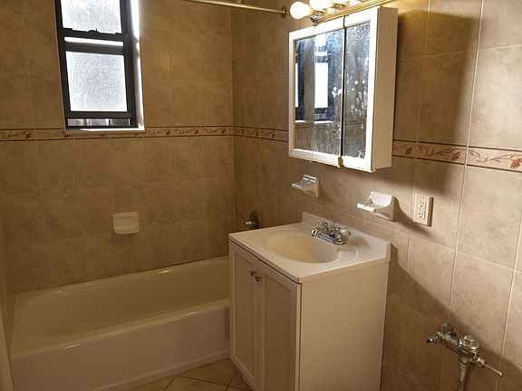 3rd image of 750 Ocean Ave APT 3A