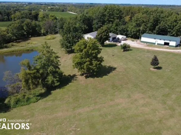 2370 290th St, New London, IA 52645