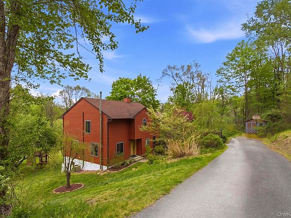 2nd image of 85 Ward Road