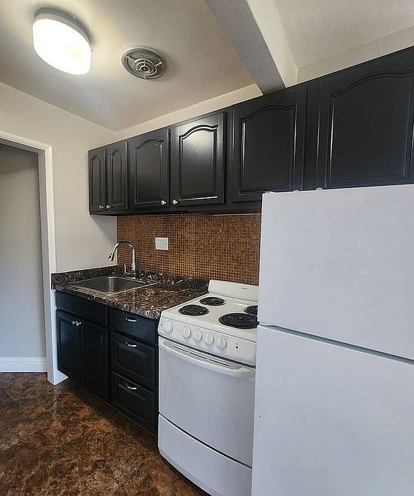 1st image of 635 Macarthur Blvd APT 6