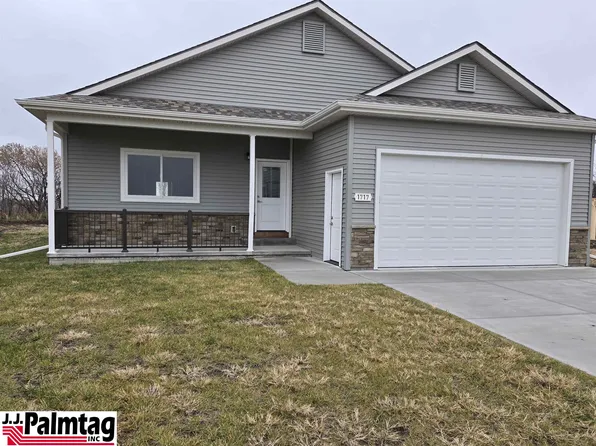 1717 Morgan Dr, Nebraska City, NE 68410