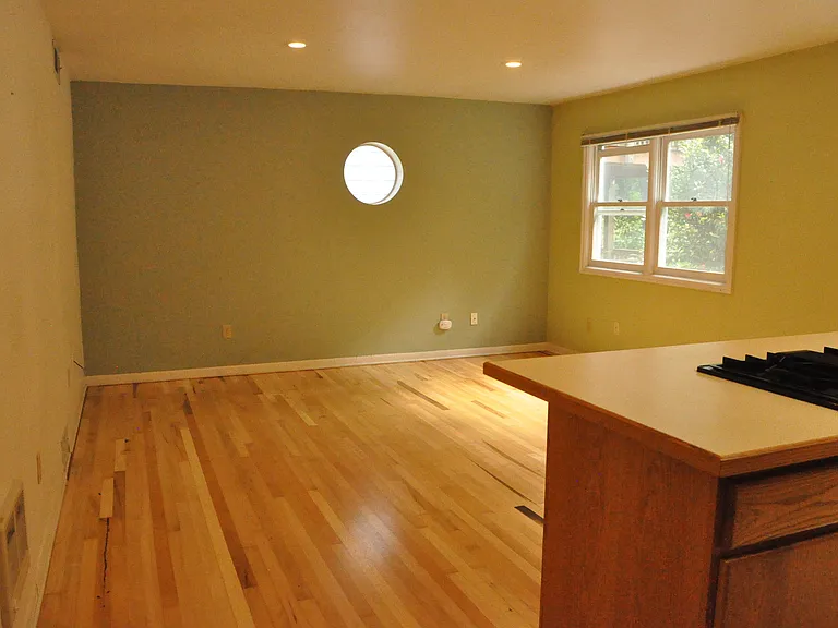 4115 SW 6th Avenue Dr — Photo 8