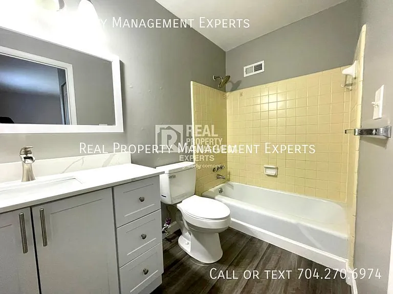 9135 Spyglass Pl #D — Photo 7
