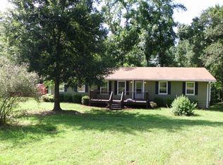 1230 Kennedy Rd, Arnoldsville, GA 30619