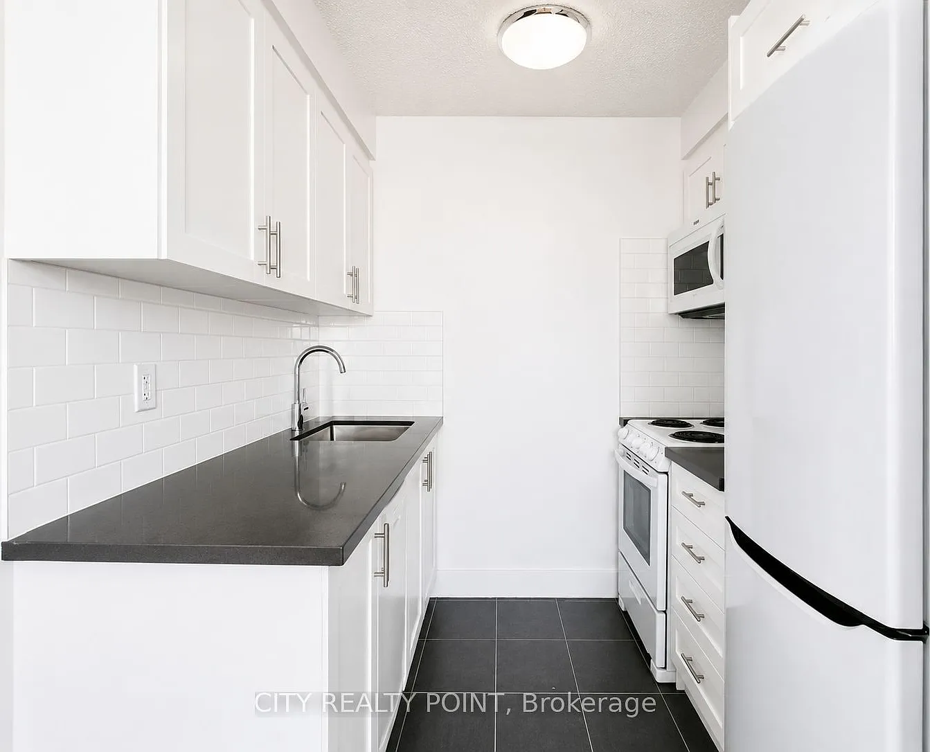 2 bed, $2,295 — Photo 3