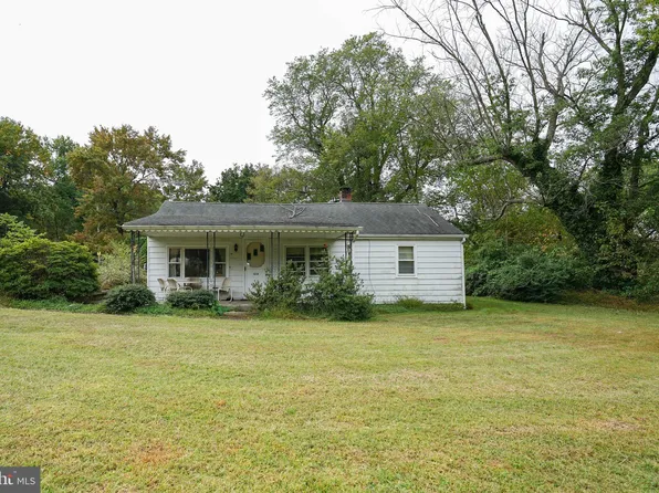 128 Woolens Rd, Elkton, MD 21921