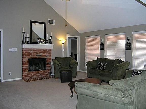4th image of 4008 Bonita Springs Dr