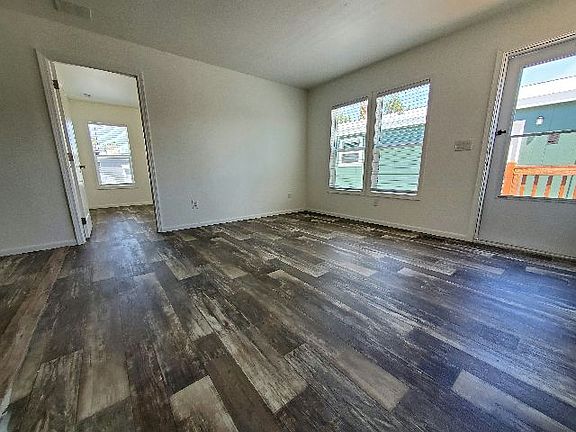 4th image of 825 N Lamb Blvd #17